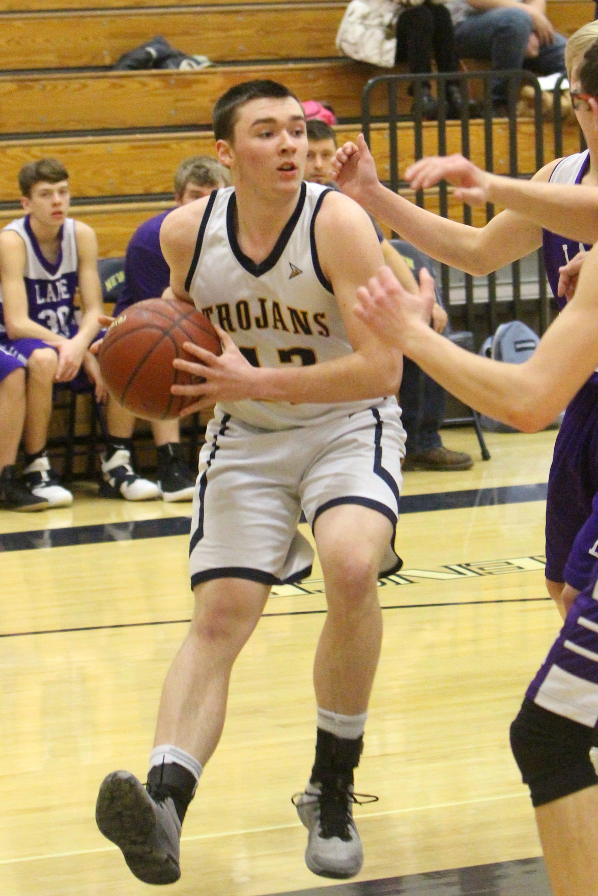 Lake Holcombe at New Auburn boys basketball 2-14-19